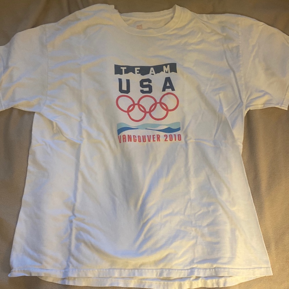 🇺🇸TEAM USA 2010 Winter Olympics UNISEX Shirt🇺🇸